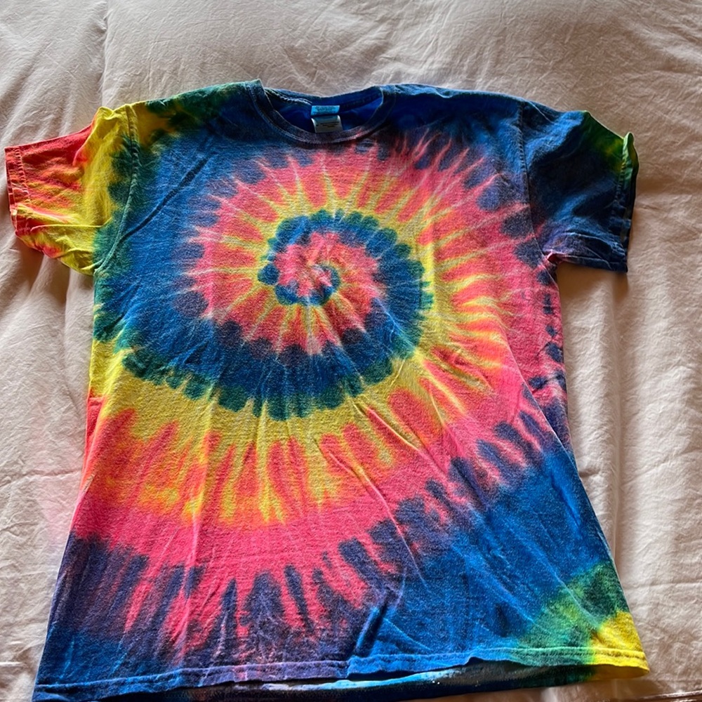 Great customized tie dye!